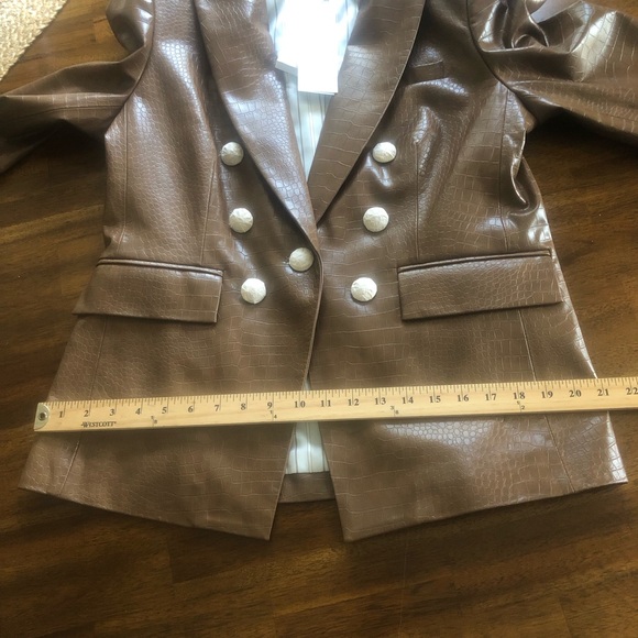 NWT $698 Veronica Beard Lawrence Croc Embossed Faux Leather Dickey Jacket - Picture 13 of 15